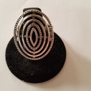 Silver paparazzi ring